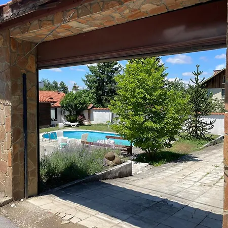 Lea Hause With Swimming Pool In Vitosha Montain, Jacuzzi And Free Parking