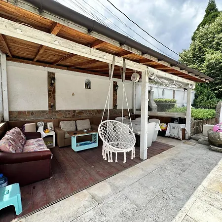 Villa Lea Hause With Swimming Pool In Vitosha Montain, Jacuzzi And Free Parking